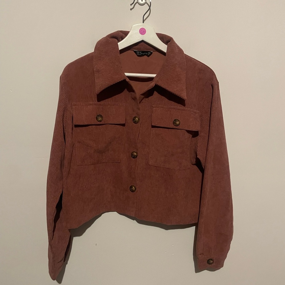 Simplee Corduroy button up crop shacket size‎ small